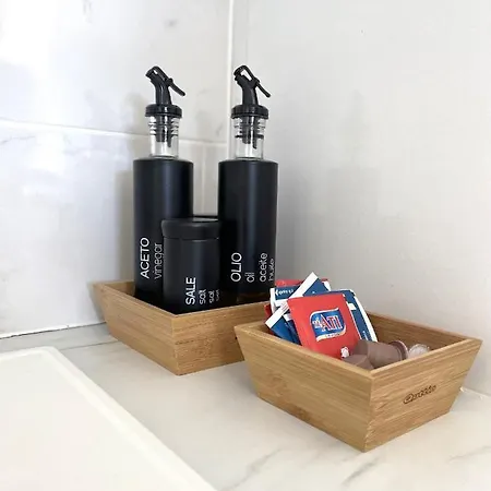 New Studio, Piscine Et Vue • Proche De Monaco Appartement *